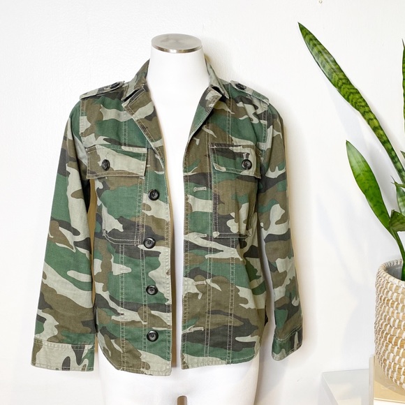 J. Crew | Camouflage Utility Shirt Chore Jacket - Picture 2 of 10